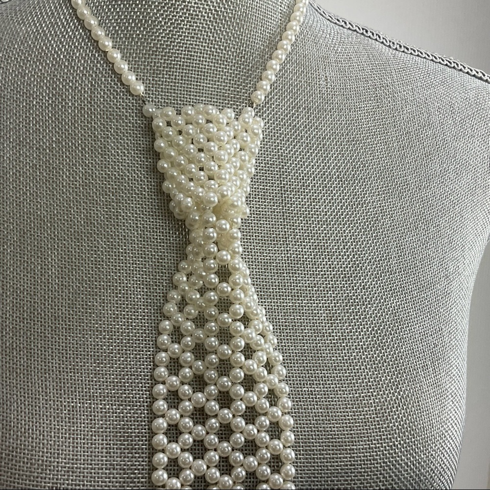 White Pearl Tie Choker Necklace - Picture 6 of 6